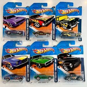 Hot Wheels Assorted Die-Cast Toy Cars - Multi Color Pack